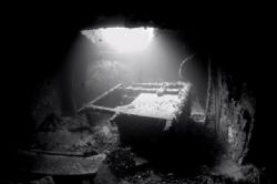 Overtuned desk inside the wreck of the "Pietermaritzburg"... by Jean Tresfon 